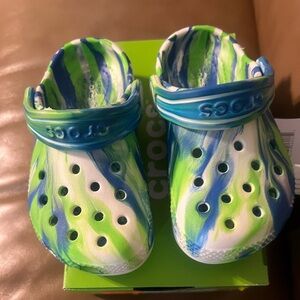 CROCS for Toddlers size 8 Swirl Blue Green Glow in the Dark clogs
